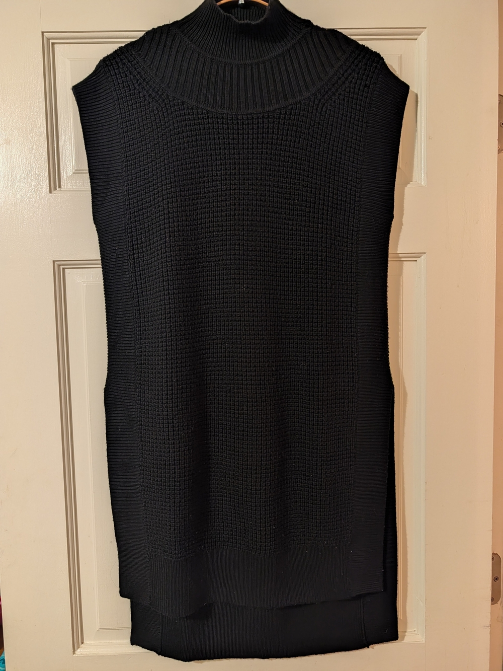 Club Monaco Black Sleeveless Mock Turtleneck Tunic Dress